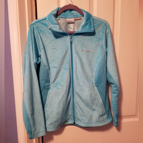 Columbia Jackets & Blazers - Columba Sportwear Women's Hotdots Color Light Blue Size M